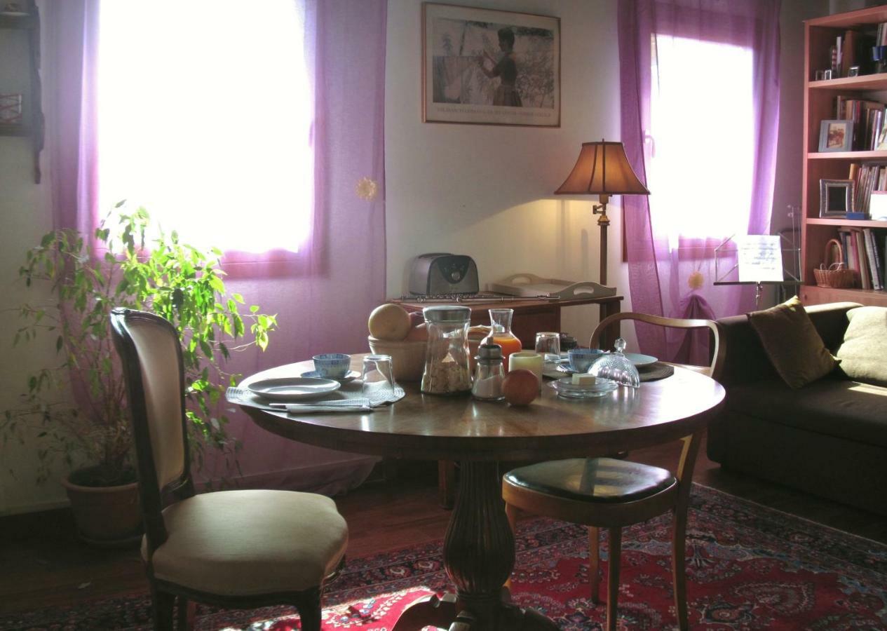 Dorsoduro461 Bed & Breakfast Венеция Екстериор снимка